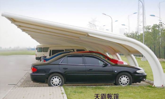 停車區(qū)不規(guī)范？你的小區(qū)可能差了一個停車膜結(jié)構(gòu)
