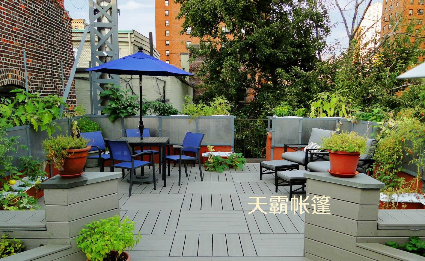 休閑桌椅傘，如何打造一個(gè)漂亮的露臺(tái)