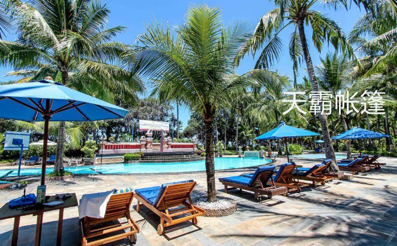 遮陽傘的休閑空間更具有吸引力哦！