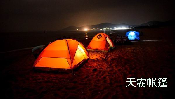 常見(jiàn)的野營(yíng)帳篷款式